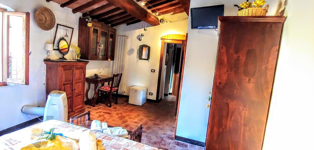 B&B Le Undici Lune San Gimignano Zewnętrze zdjęcie