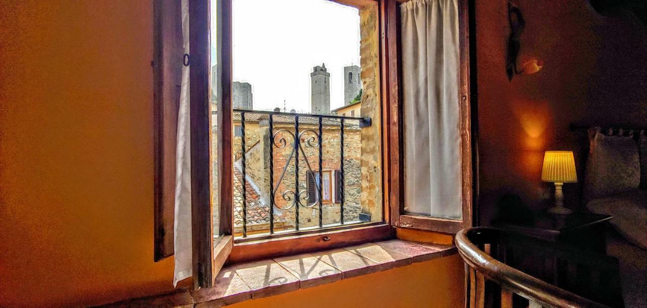 B&B Le Undici Lune San Gimignano Zewnętrze zdjęcie