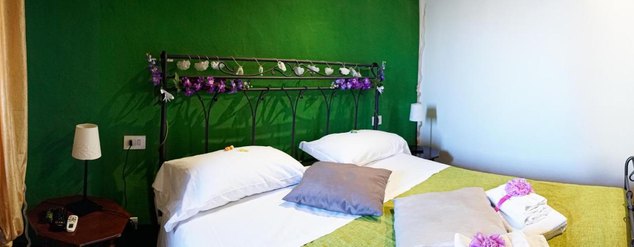 B&B Le Undici Lune San Gimignano Zewnętrze zdjęcie